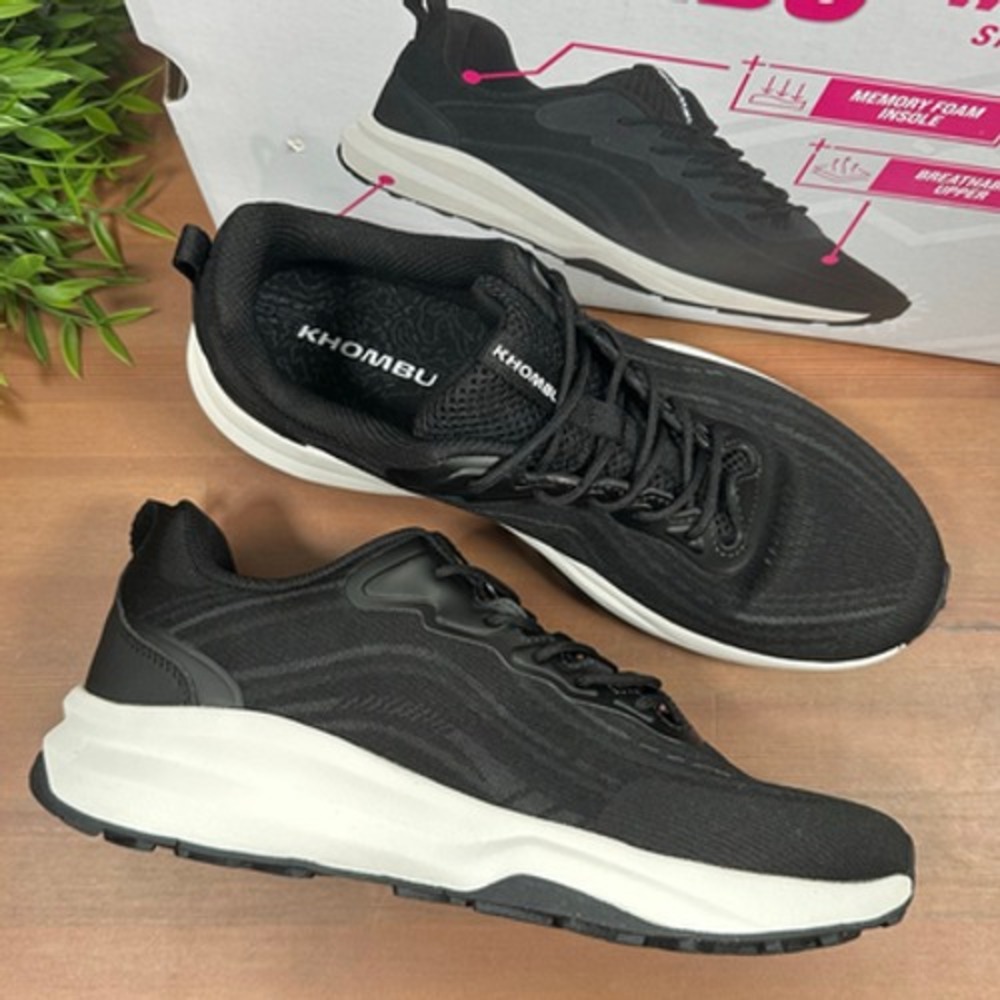 Khombu Women's Patan‎ Black Sneakers Size 9